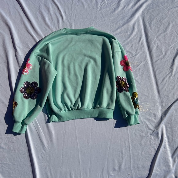Simply Southern Mint Green Crewneck with Pink Label - Picture 6 of 7